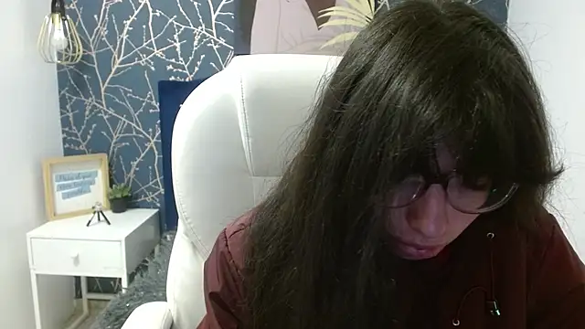 Allyshon  online show from June 10, 7:59 pm