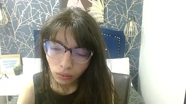 Allyshon  online show from May 26, 7:45 pm