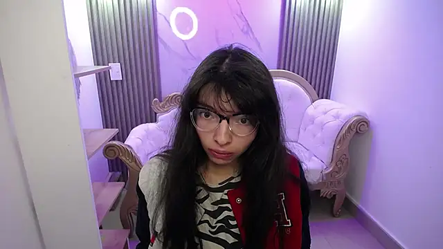 Allyshon  online show from June 4, 7:51 pm