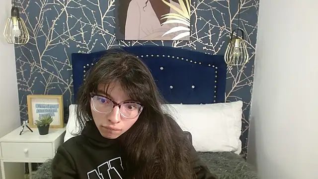 Allyshon  online show from May 22, 8:07 pm