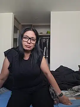 Scarlett Valnyx online show from May 18, 8:13 pm
