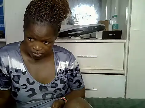 Snapshot of Pinky_lina1 chatting on June 4, 9:30 pm Pinky lina1 online show from June 4, 9:30 pm
