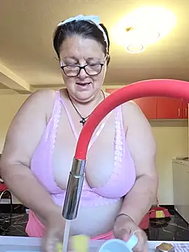 Diana Diafan online show from June 15, 6:02 am