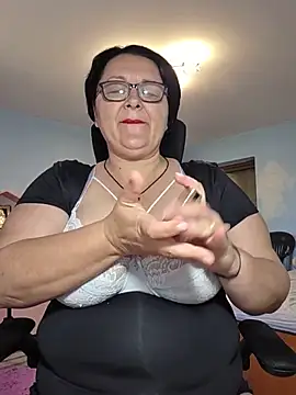 Diana Diafan online show from May 24, 10:48 am