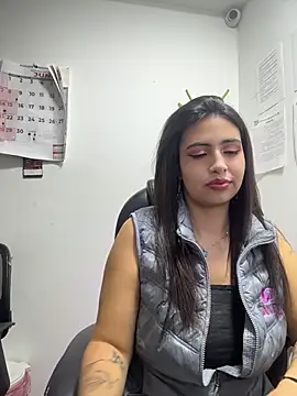 Snapshot of TAMMYBLACKK chatting on June 29, 5:45 pm TAMMYBLACKK online show from June 29, 5:45 pm