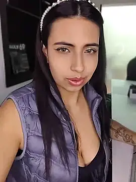 Snapshot of TAMMYBLACKK chatting on May 29, 7:53 pm TAMMYBLACKK online show from May 29, 7:53 pm
