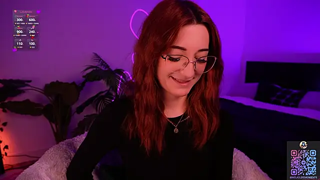 Snapshot of MilaSweeet chatting on June 1, 3:22 pm MilaSweeet online show from June 1, 3:22 pm