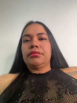 NoahJade online show from July 12, 11:55 am