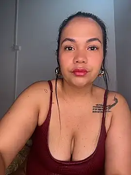 NoahJade online show from July 25, 9:28 am