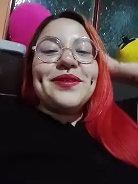bruja sscarlata online show from June 19, 4:40 am
