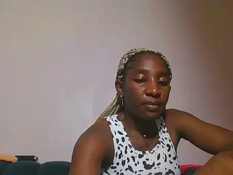 Hornycammy23 online show from June 2, 7:25 pm