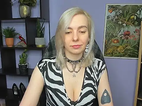 velvetanne online show from May 27, 6:43 am