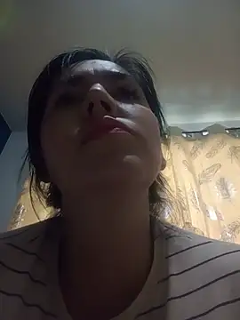 Snapshot of dhanya_moon chatting on July 5, 8:59 pm dhanya moon online show from July 5, 8:59 pm