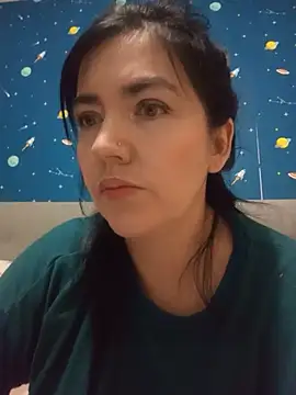 Snapshot of dhanya_moon chatting on June 3, 10:14 pm dhanya moon online show from June 3, 10:14 pm