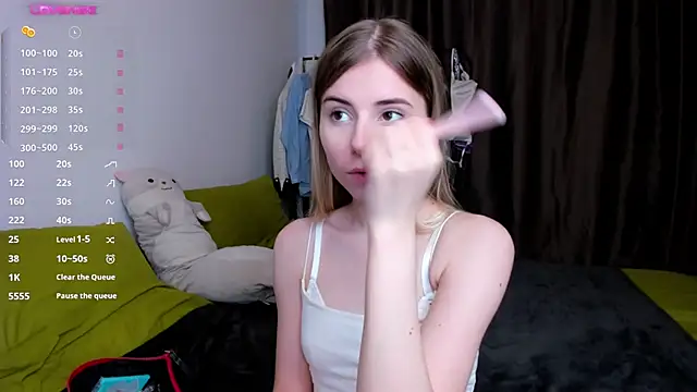 Honey Lia online show from May 24, 12:49 pm