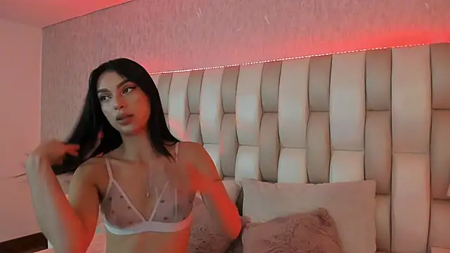 alice lodge  online show from June 17, 3:17 am