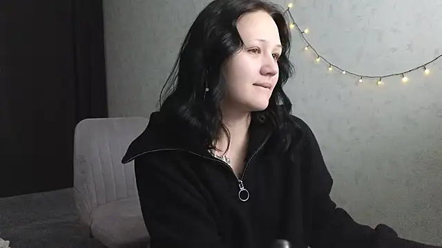Tori cute online show from May 23, 12:20 am