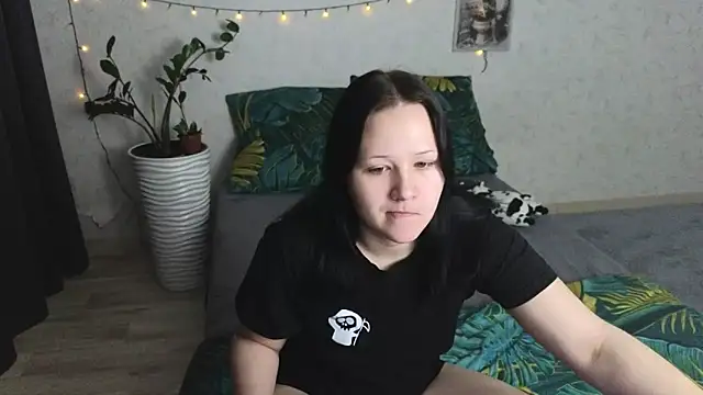 Tori cute online show from May 31, 12:38 am