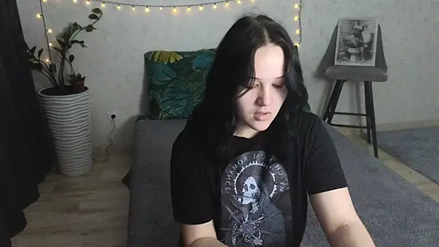 Tori cute online show from May 29, 12:38 am