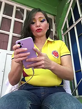Snapshot of Alexa_montiel chatting on June 23, 5:55 pm Alexa montiel online show from June 23, 5:55 pm