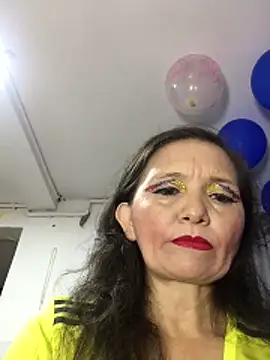 Snapshot of Alexa_montiel chatting on June 17, 8:19 pm Alexa montiel online show from June 17, 8:19 pm