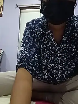 Snapshot of vincehoney16 chatting on May 29, 2:28 am vincehoney16 online show from May 29, 2:28 am