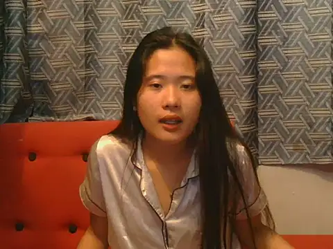 Snapshot of petiteasian_pinaygirl chatting on June 26, 5:57 am petiteasian pinaygirl online show from June 26, 5:57 am
