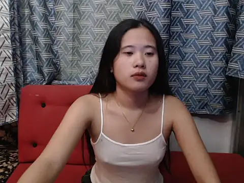 Snapshot of petiteasian_pinaygirl chatting on July 8, 4:46 am petiteasian pinaygirl online show from July 8, 4:46 am