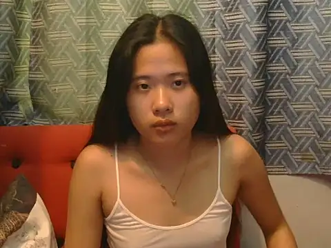 Snapshot of petiteasian_pinaygirl chatting on June 24, 1:37 am petiteasian pinaygirl online show from June 24, 1:37 am