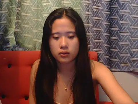 Snapshot of petiteasian_pinaygirl chatting on June 23, 1:58 am petiteasian pinaygirl online show from June 23, 1:58 am