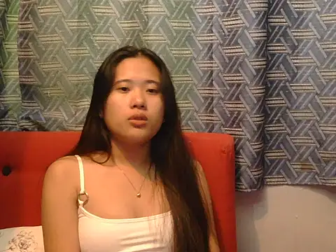 Snapshot of petiteasian_pinaygirl chatting on June 21, 1:22 am petiteasian pinaygirl online show from June 21, 1:22 am