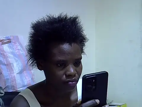 Snapshot of cute_aliyah chatting on June 1, 6:13 am cute aliyah online show from June 1, 6:13 am
