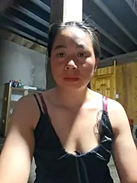 Snapshot of Mila_00 chatting on June 26, 7:25 am Mila 00 online show from June 26, 7:25 am