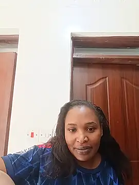 Snapshot of aliayah5 chatting on July 8, 9:43 am aliayah5 online show from July 8, 9:43 am