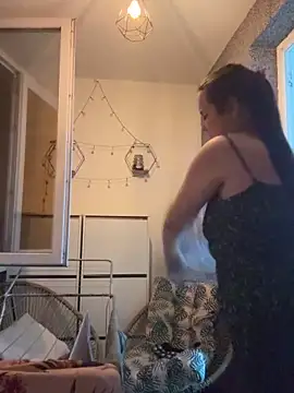 Snapshot of SweetTerrea chatting on June 17, 8:52 pm SweetTerrea online show from June 17, 8:52 pm