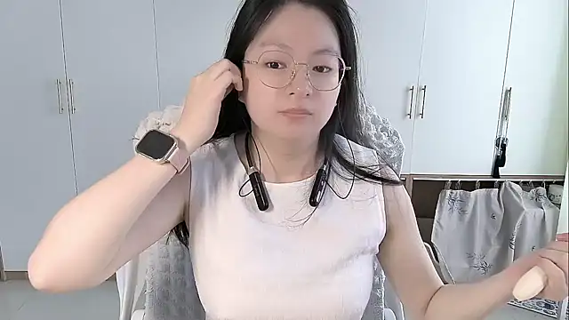 Snapshot of Erya-369 chatting on June 13, 1:14 am Erya-369 online show from June 13, 1:14 am