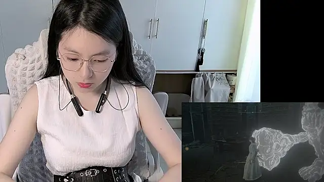 Snapshot of Erya-369 chatting on May 24, 7:19 am Erya-369 online show from May 24, 7:19 am