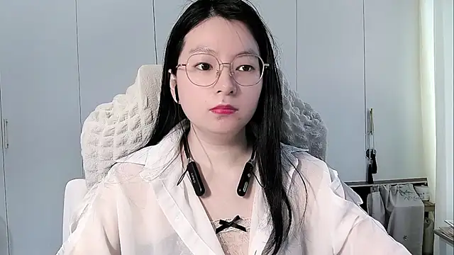 Snapshot of Erya-369 chatting on May 22, 6:55 am Erya-369 online show from May 22, 6:55 am