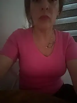Snapshot of Hot-Milf4U chatting on June 16, 5:57 pm Hot-Milf4U online show from June 16, 5:57 pm