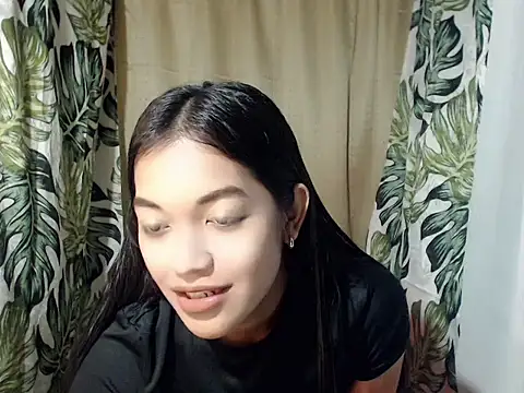 itsme gwen online show from June 1, 10:48 am