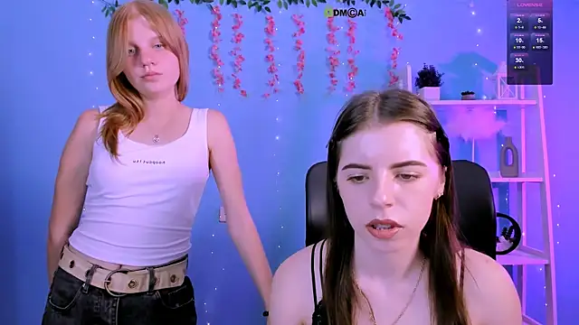 Snapshot of lyra_desire chatting on July 1, 7:03 pm lyra desire online show from July 1, 7:03 pm