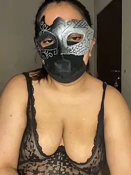 LioraWance online show from June 30, 1:38 am