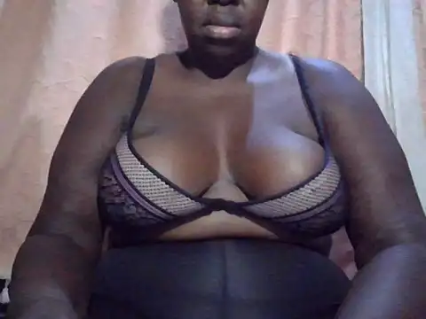 queenrosa3 online show from June 9, 7:53 am