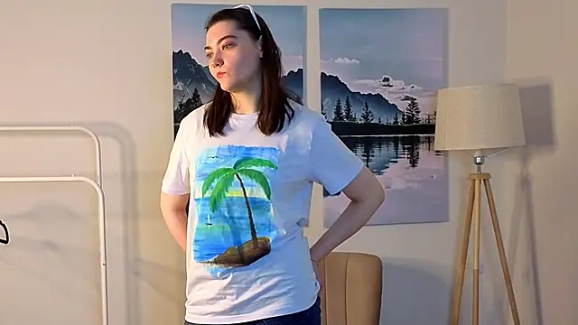 MarinAlesna online show from May 20, 5:37 am