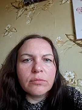 Snapshot of Meri_a chatting on May 28, 5:08 pm Meri a online show from May 28, 5:08 pm