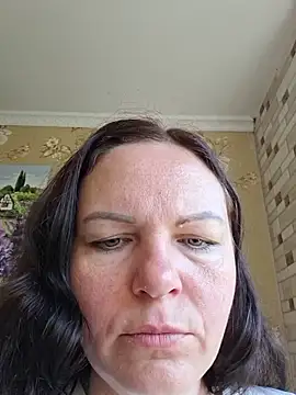 Snapshot of Meri_a chatting on June 17, 5:07 am Meri a online show from June 17, 5:07 am