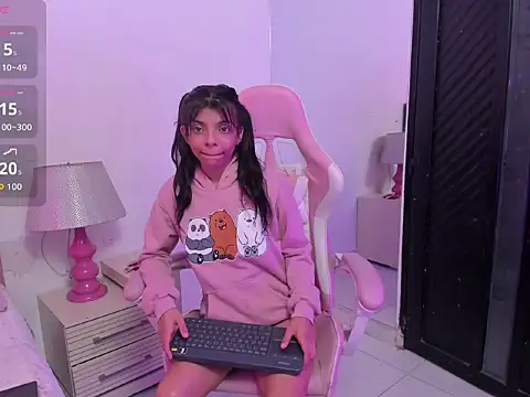AmberFerrero online show from May 20, 12:13 pm