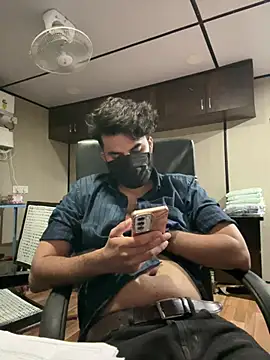 spiral  man007 online show from July 8, 7:03 pm