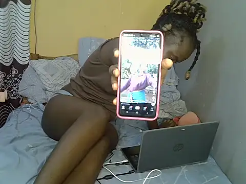 Cocoa petite online show from July 4, 4:30 am