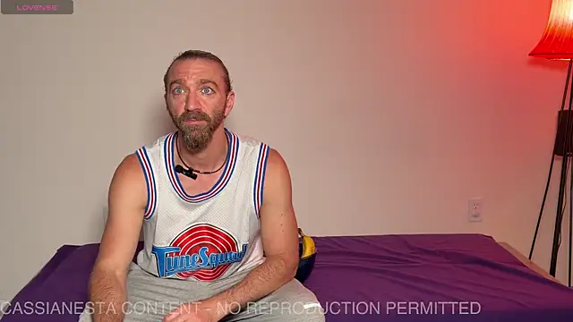 Snapshot of Cassianesta chatting on June 10, 3:35 pm Cassianesta online show from June 10, 3:35 pm